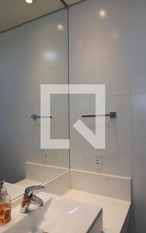 Casa à venda com 344m², 5 quartos e 4 vagasBanheiro