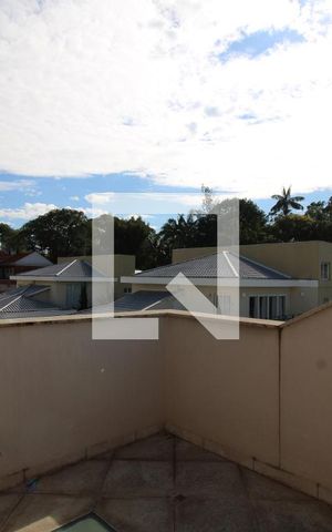 Casa à venda com 344m², 5 quartos e 4 vagasvaranda