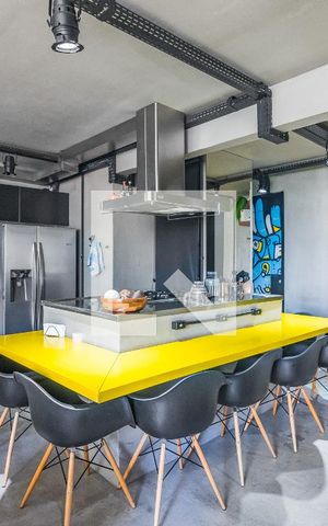Apartamento à venda com 107m², 2 quartos e sem vagaCozinha