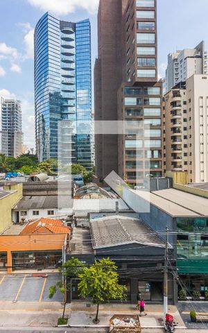 Apartamento à venda com 107m², 2 quartos e sem vagaVista