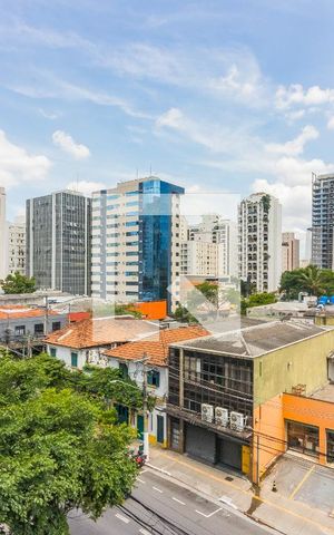Apartamento à venda com 107m², 2 quartos e sem vagaVista