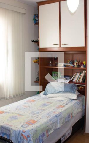 Casa à venda com 100m², 3 quartos e 2 vagas Casa à venda com 100m², 3 quartos e 2 vagasQuarto 1