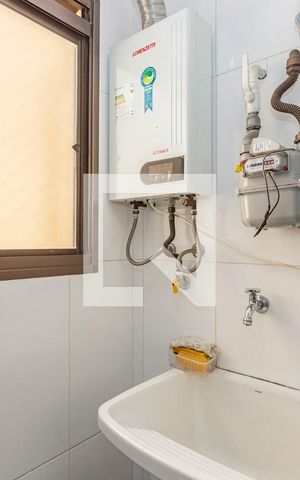 Apartamento à venda com 65m², 3 quartos e 1 vagaÁrea de Serviço