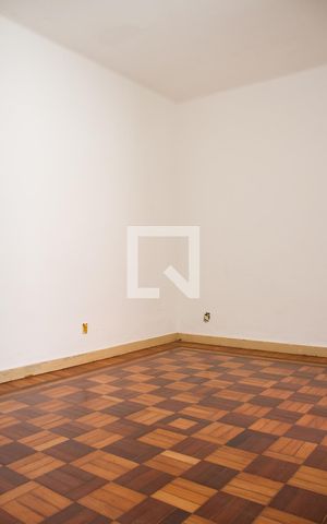 Casa de condomínio à venda com 87m², 3 quartos e 1 vagaSala