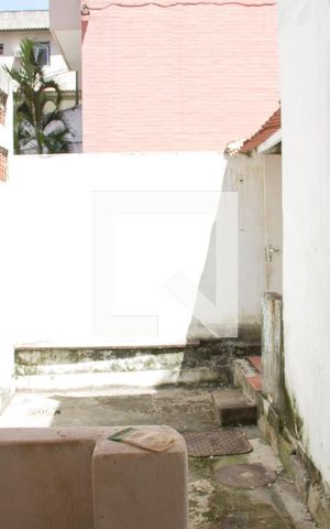 Casa de condomínio à venda com 87m², 3 quartos e 1 vagaÁrea de Serviço / Quintal Interno