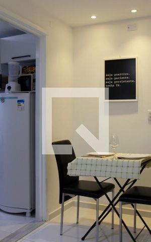 Apartamento para alugar com 37m², 1 quarto e 1 vagaSala