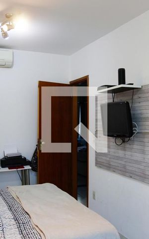 Casa de condomínio à venda com 170m², 3 quartos e 1 vagaQuarto 1