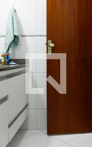 Casa de condomínio à venda com 170m², 3 quartos e 1 vagaBanheiro