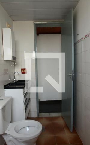 Apartamento para alugar com 48m², 2 quartos e 2 vagasBanheiro Social
