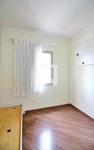 Apartamento para alugar com 70m², 3 quartos e 1 vagaQuarto 2