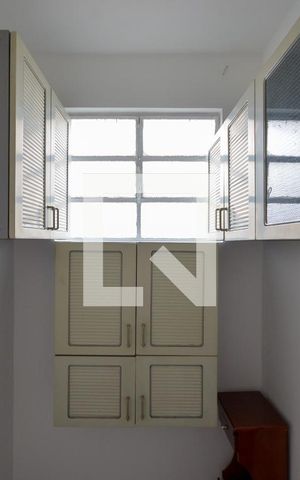Apartamento para alugar com 75m², 2 quartos e 1 vaga Apartamento para alugar com 75m², 2 quartos e 1 vagaQuarto de Serviço