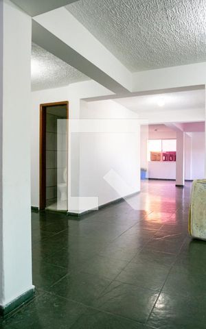 Apartamento para alugar com 55m², 2 quartos e 1 vaga Apartamento para alugar com 55m², 2 quartos e 1 vagaÁrea comum - Salão de festas