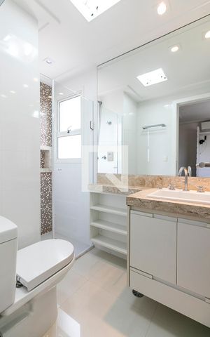 Apartamento à venda com 156m², 3 quartos e 3 vagasSuíte 2 - Banheiro
