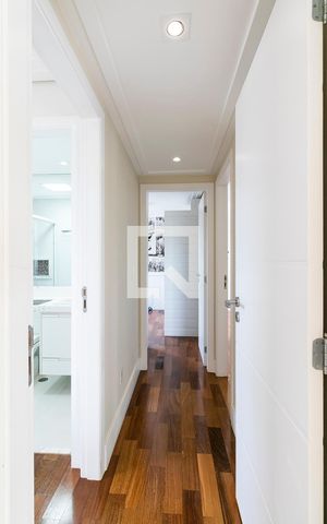 Apartamento à venda com 156m², 3 quartos e 3 vagasCorredor