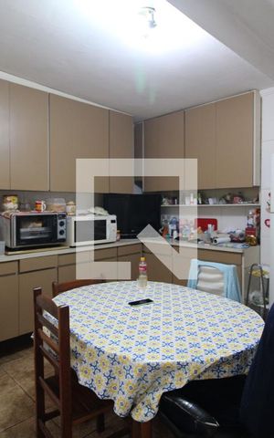 Casa para alugar com 180m², 3 quartos e 2 vagasCozinha