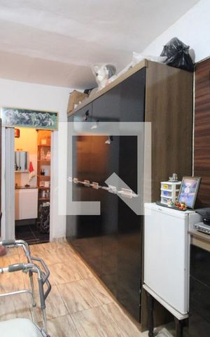 Casa para alugar com 180m², 3 quartos e 2 vagasSuíte
