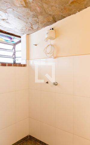 Casa à venda com 110m², 3 quartos e 3 vagas Casa à venda com 110m², 3 quartos e 3 vagasBanheiro da Suíte