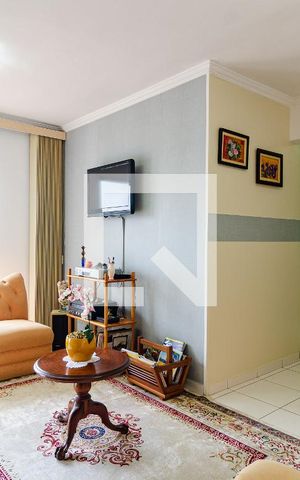 Apartamento à venda com 121m², 4 quartos e 2 vagas Apartamento à venda com 121m², 4 quartos e 2 vagasSala