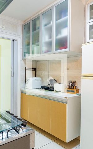 Apartamento à venda com 121m², 4 quartos e 2 vagas Apartamento à venda com 121m², 4 quartos e 2 vagasCozinha 2