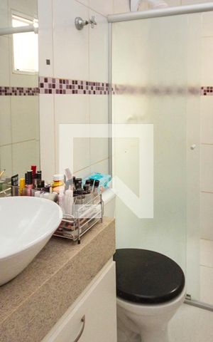 Casa para alugar com 120m², 2 quartos e 3 vagasBanheiro da Suite 01