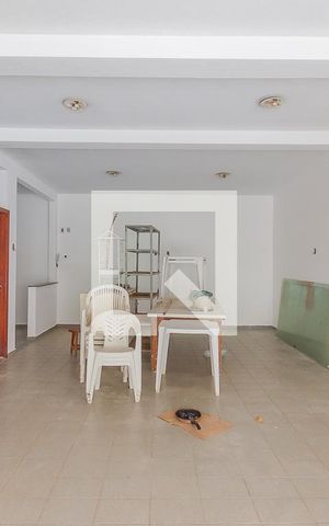 Casa à venda com 550m², 4 quartos e 7 vagas Casa à venda com 550m², 4 quartos e 7 vagasSalão de Festas