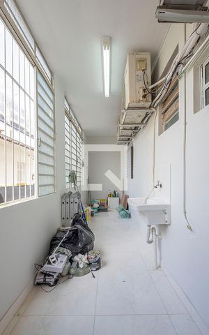 Apartamento para alugar com 138m², 4 quartos e 1 vaga Apartamento para alugar com 138m², 4 quartos e 1 vagaÁrea de Serviço