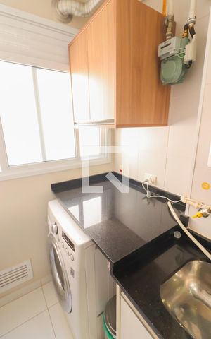 Apartamento à venda com 73m², 2 quartos e 1 vaga Apartamento à venda com 73m², 2 quartos e 1 vagaCozinha / Lavanderia