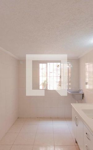 Casa para alugar com 45m², 1 quarto e sem vaga Casa para alugar com 45m², 1 quarto e sem vagaCozinha e Área de Serviço