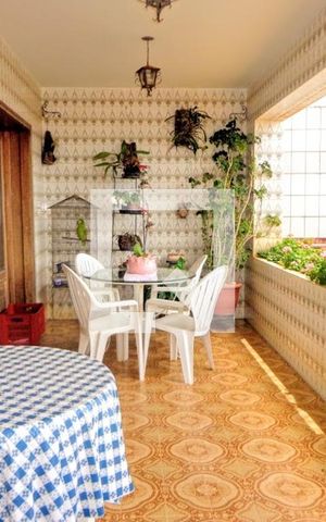 Casa para alugar com 716m², 10 quartos e 4 vagas
