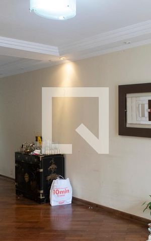 Casa à venda com 150m², 3 quartos e 3 vagas Casa à venda com 150m², 3 quartos e 3 vagassala