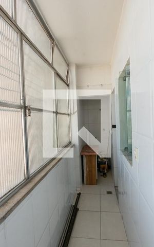 Apartamento para alugar com 76m², 3 quartos e sem vagaÁrea de Serviço