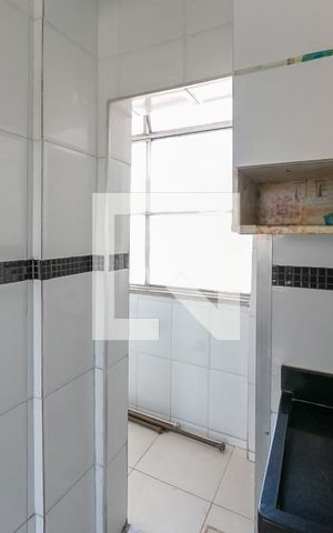 Apartamento para alugar com 76m², 3 quartos e sem vagaCozinha