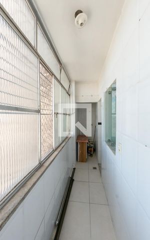 Apartamento para alugar com 76m², 3 quartos e sem vagaÁrea de Serviço