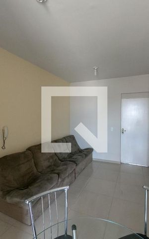Apartamento para alugar com 76m², 3 quartos e sem vagaSala