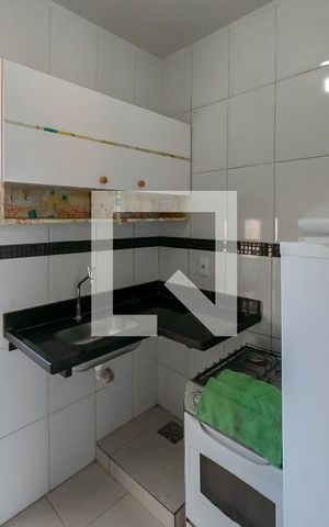 Apartamento para alugar com 76m², 3 quartos e sem vagaCozinha