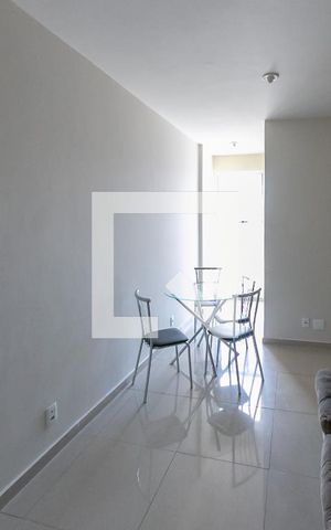 Apartamento para alugar com 76m², 3 quartos e sem vagaSala