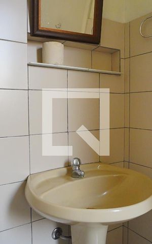 Casa à venda com 300m², 3 quartos e sem vagaBanheiro 1