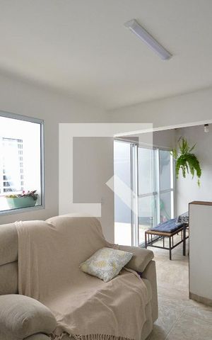 Casa à venda com 150m², 3 quartos e 2 vagas Casa à venda com 150m², 3 quartos e 2 vagasárea de Lazer