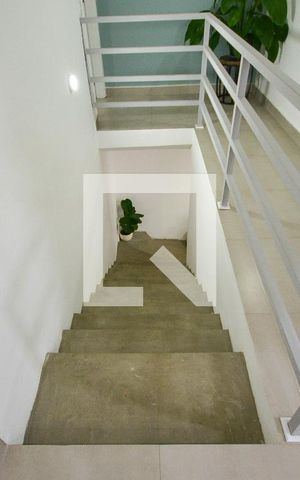 Casa à venda com 150m², 3 quartos e 2 vagas Casa à venda com 150m², 3 quartos e 2 vagasCirculação