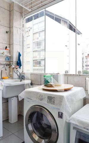 Apartamento à venda com 168m², 3 quartos e 1 vagaÁrea de Serviço