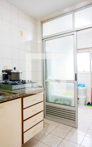 Apartamento à venda com 78m², 3 quartos e 1 vaga Apartamento à venda com 78m², 3 quartos e 1 vagaCozinha