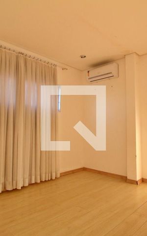 Casa à venda com 788m², 9 quartos e 10 vagasQuarto 4