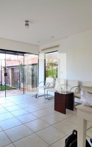 Casa à venda com 788m², 9 quartos e 10 vagasSala 1