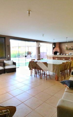 Casa à venda com 788m², 9 quartos e 10 vagasÁrea Gourmet - Churrasqueira/ Salão