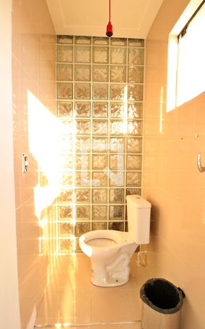 Casa à venda com 788m², 9 quartos e 10 vagasBanheiro Quarto 6 (lavabo)