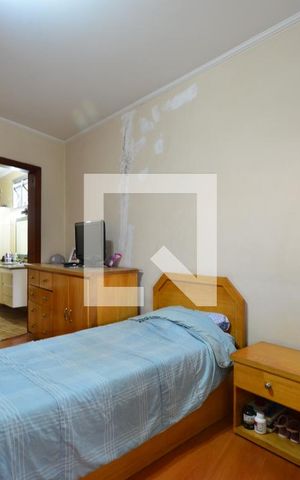 Casa à venda com 300m², 3 quartos e 8 vagasSuíte 2