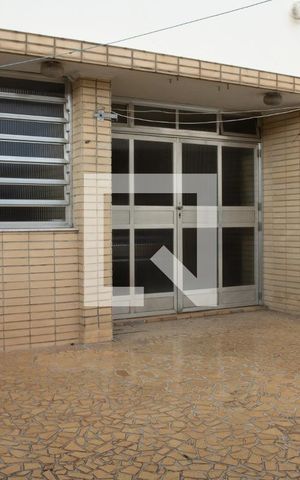Casa à venda com 270m², 4 quartos e 4 vagasQuintal