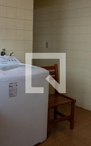 Casa à venda com 270m², 4 quartos e 4 vagasÁrea de Serviço