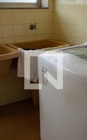 Casa à venda com 270m², 4 quartos e 4 vagasÁrea de Serviço