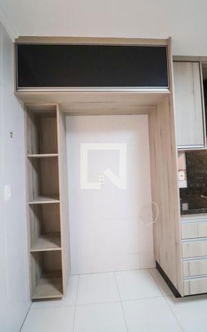 Apartamento para alugar com 125m², 3 quartos e 2 vagas Apartamento para alugar com 125m², 3 quartos e 2 vagasCozinha